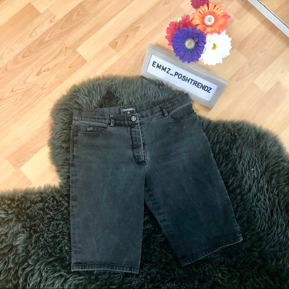 CHANEL Dark Grey Jean Shorts Size 38 - Picture 2 of 4